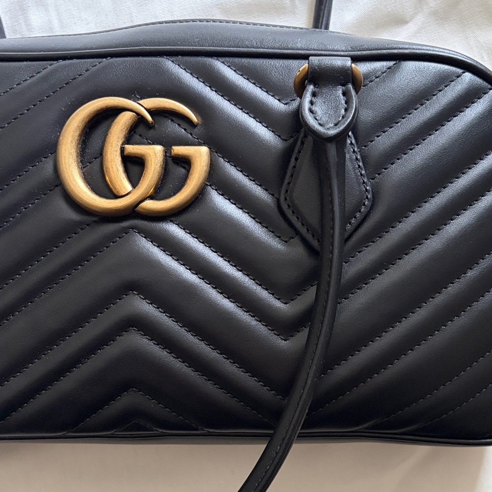 Gucci GG Marmont Matelassé Top Handle Bag *RESERVED* - Picture 6 of 9